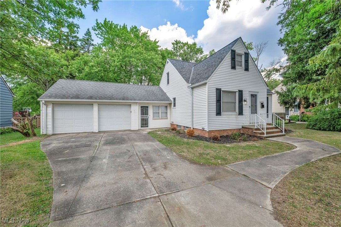 14301 Rockside Road Maple Heights, OH 44137 - Photo 2 of 41
