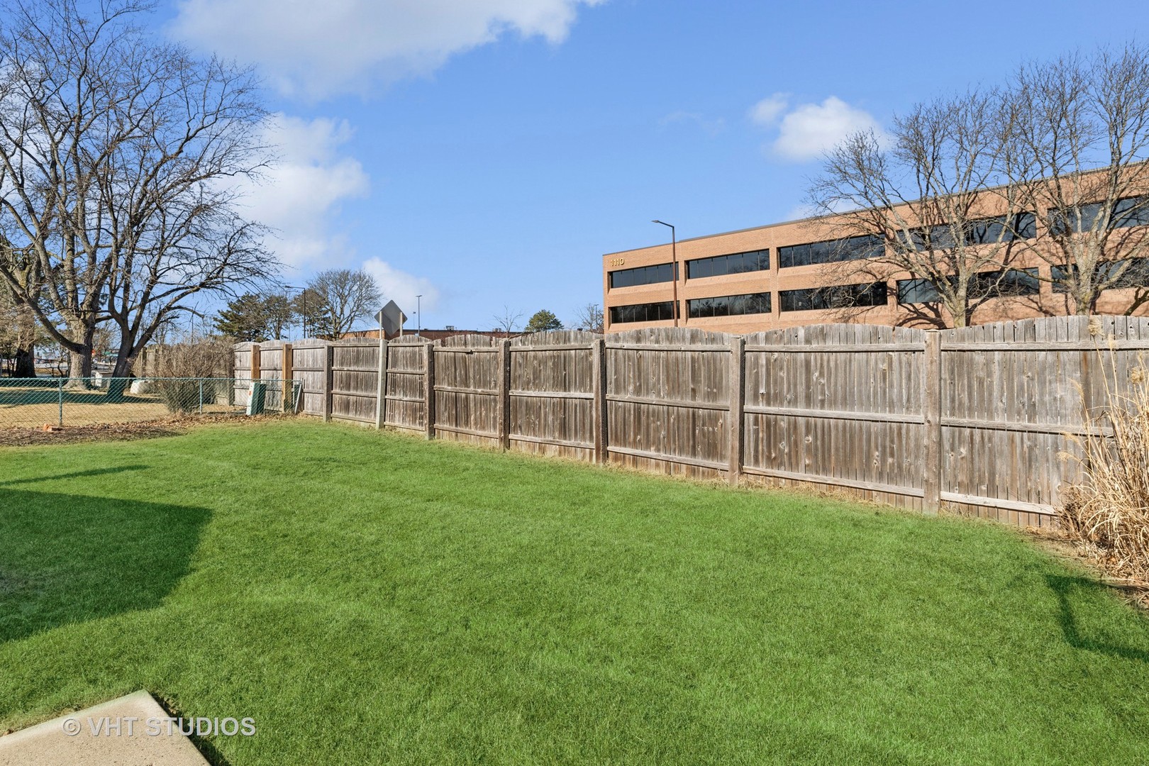 27 Timber Hill Road Buffalo Grove, IL 60089 - Photo 12 of 31