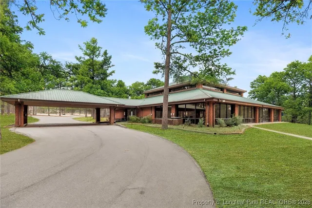 $2,300 | 132 Cedar Lane, Sanford, NC 27332