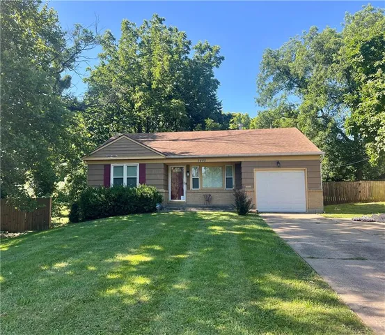 $135,000 | 1445 East 77th Street, Kansas City, MO 64131