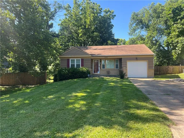 $135,000 | 1445 East 77th Street, Kansas City, MO 64131