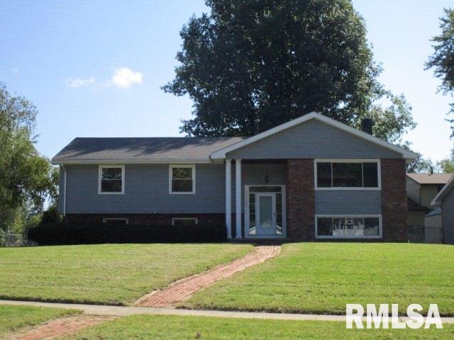 6736 North Post Oak Road Peoria, IL 61615 - Photo 1 of 20 Gallery Image 1