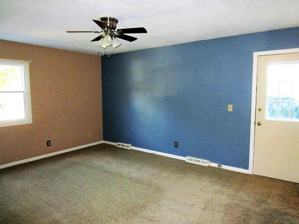 6736 North Post Oak Road Peoria, IL 61615 - Photo 9 of 20 Gallery Image 9