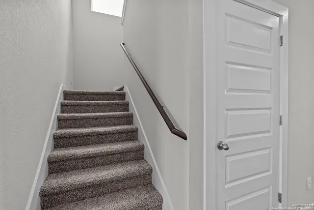 $399,999 | 1520 Upwell Creek, New Braunfels, TX 78130