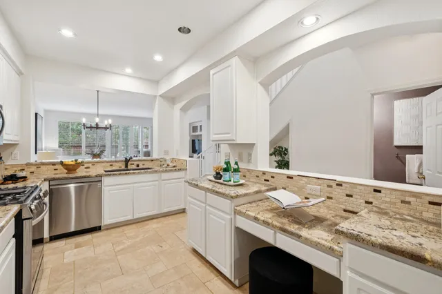 $785,000 | 23158 Canyon Terrace Drive, Castro Valley, CA 94552