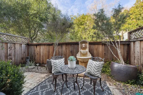 $785,000 | 23158 Canyon Terrace Drive, Castro Valley, CA 94552