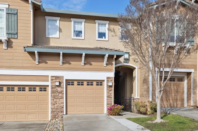 $785,000 | 23158 Canyon Terrace Drive, Castro Valley, CA 94552