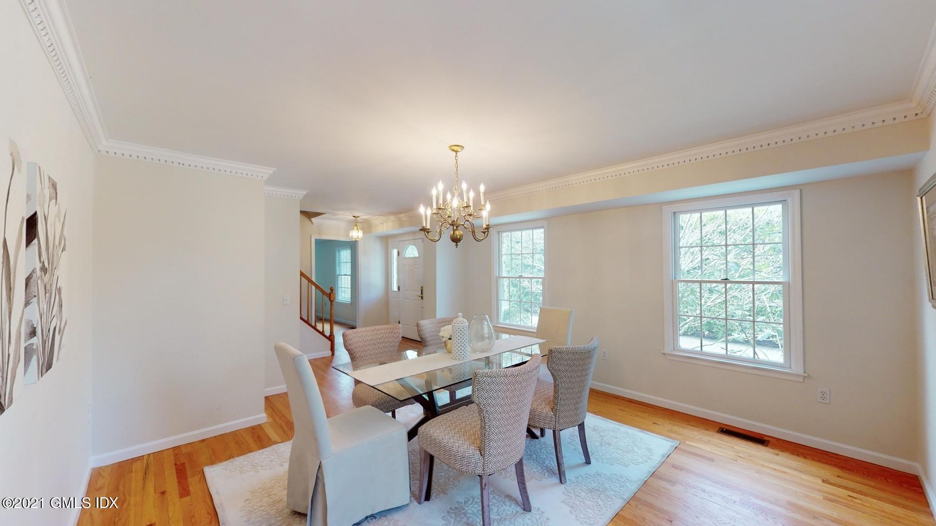 43 Indian Field Road Greenwich, CT 06830 - Photo 8 of 44 item_8