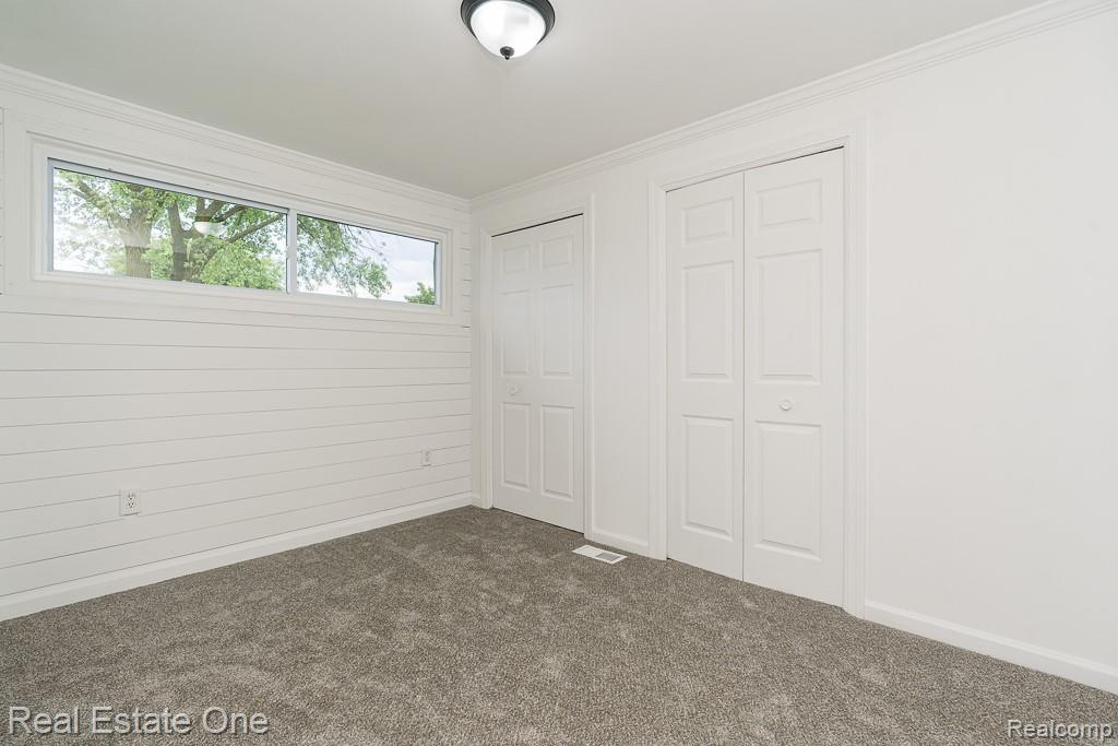 8249 Beers Road Swartz Creek, MI 48473 - Photo 5 of 31 Gallery Image 5