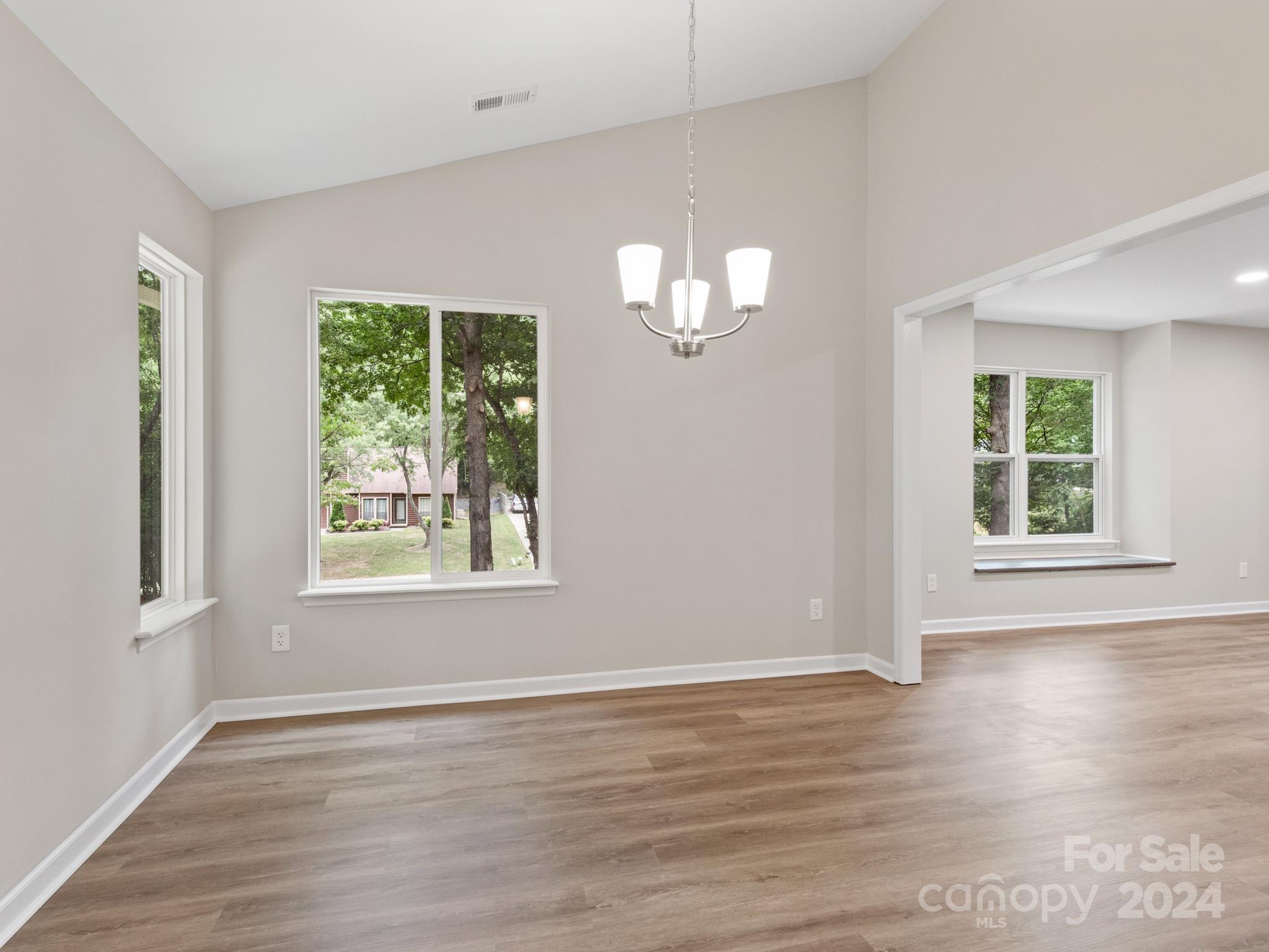 8219 Rittenhouse Circle Charlotte, NC 28270 - Photo 12 of 46 Gallery Image 12