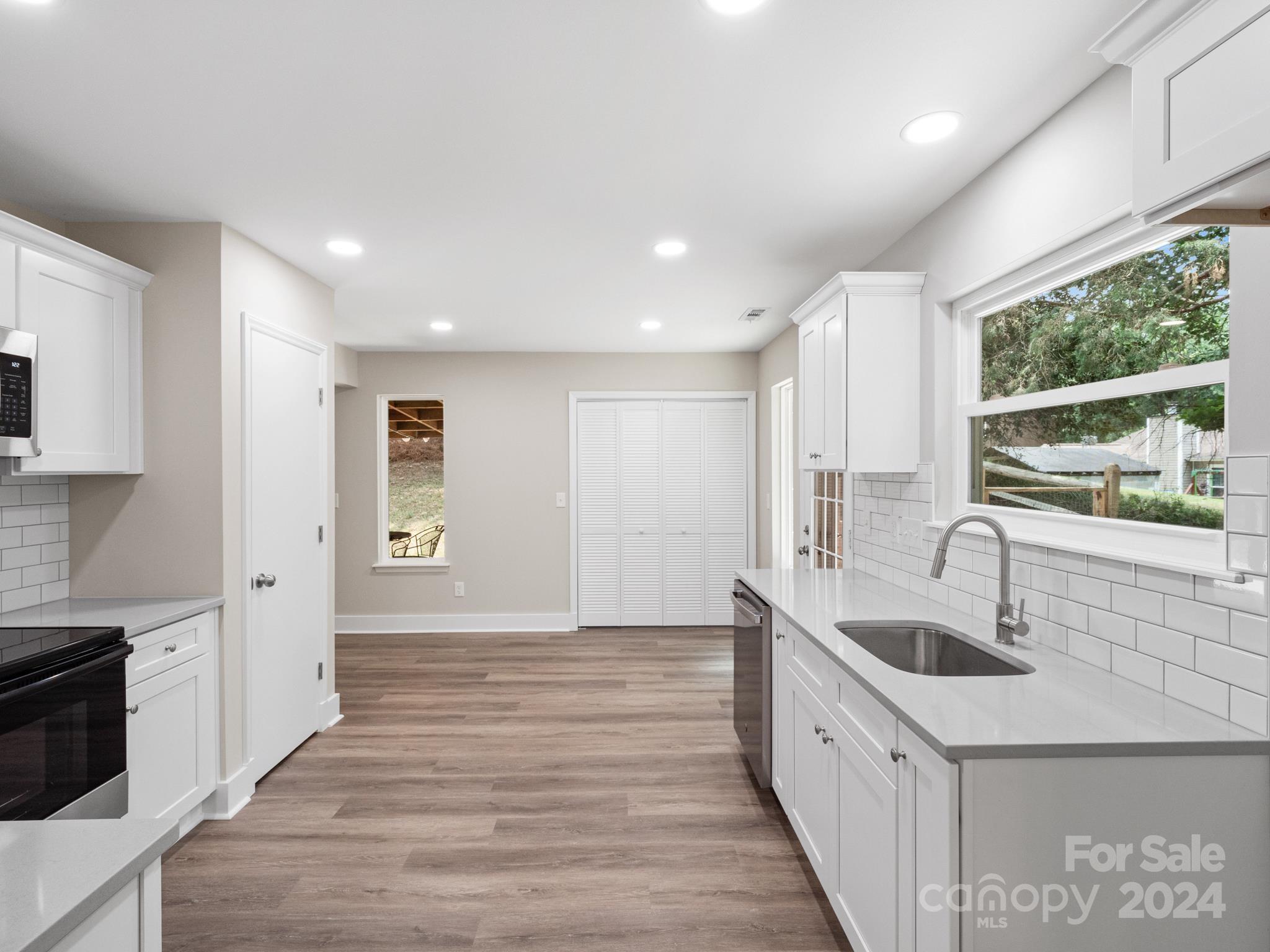 8219 Rittenhouse Circle Charlotte, NC 28270 - Photo 13 of 46 Gallery Image 13