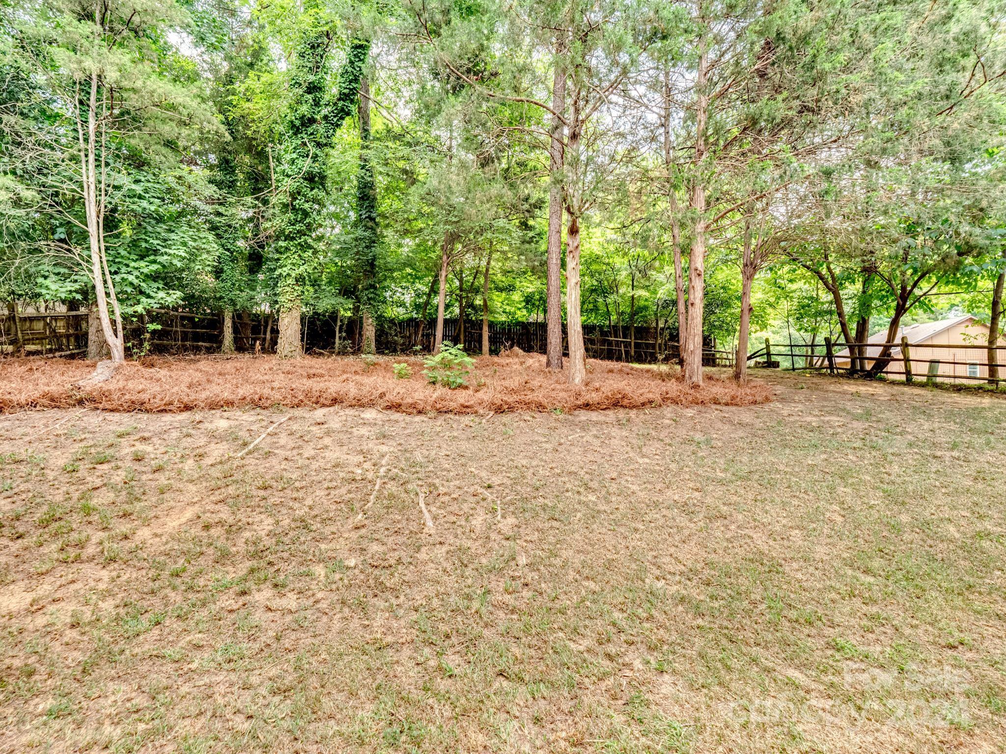 8219 Rittenhouse Circle Charlotte, NC 28270 - Photo 40 of 46 Gallery Image 40