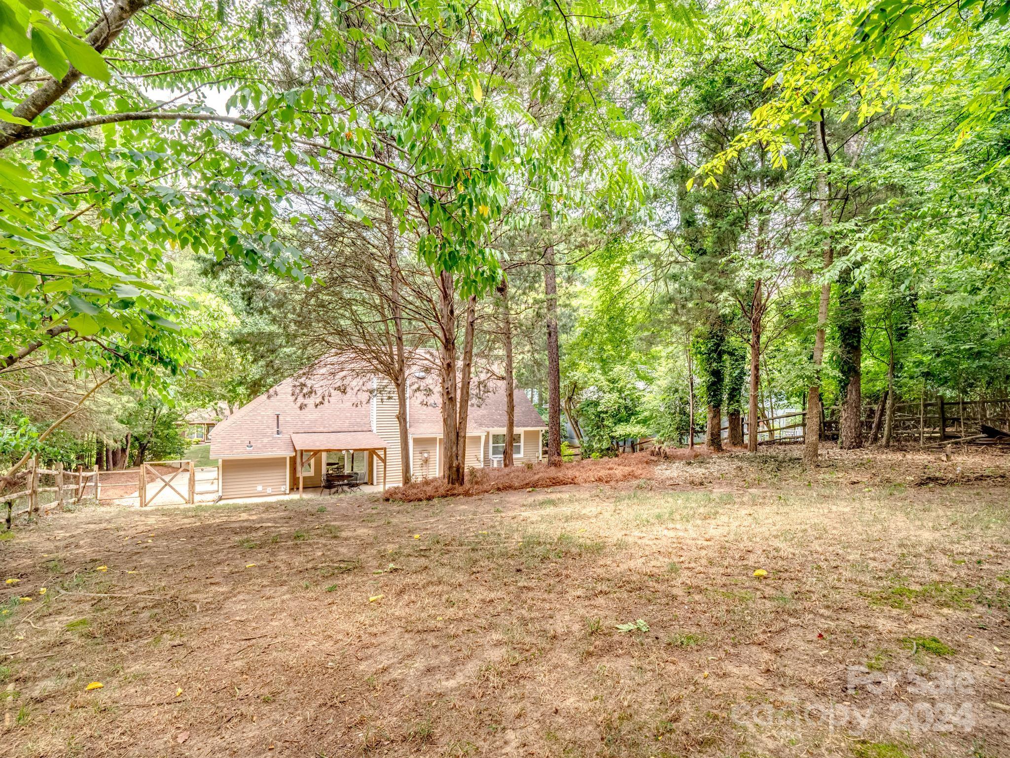 8219 Rittenhouse Circle Charlotte, NC 28270 - Photo 42 of 46 Gallery Image 42
