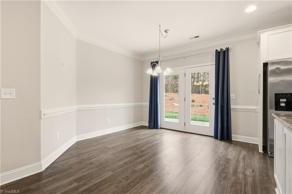 5624 Marblehead Drive Colfax, NC 27235 - Photo 13 of 36 Eating area