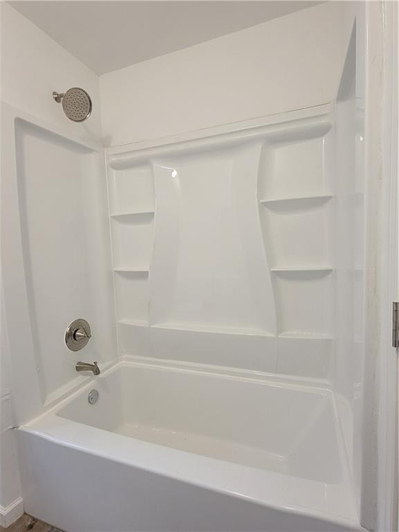 518 5th Avenue Coraopolis, PA 15108 - Photo 16 of 18 a bathroom with a bathtub