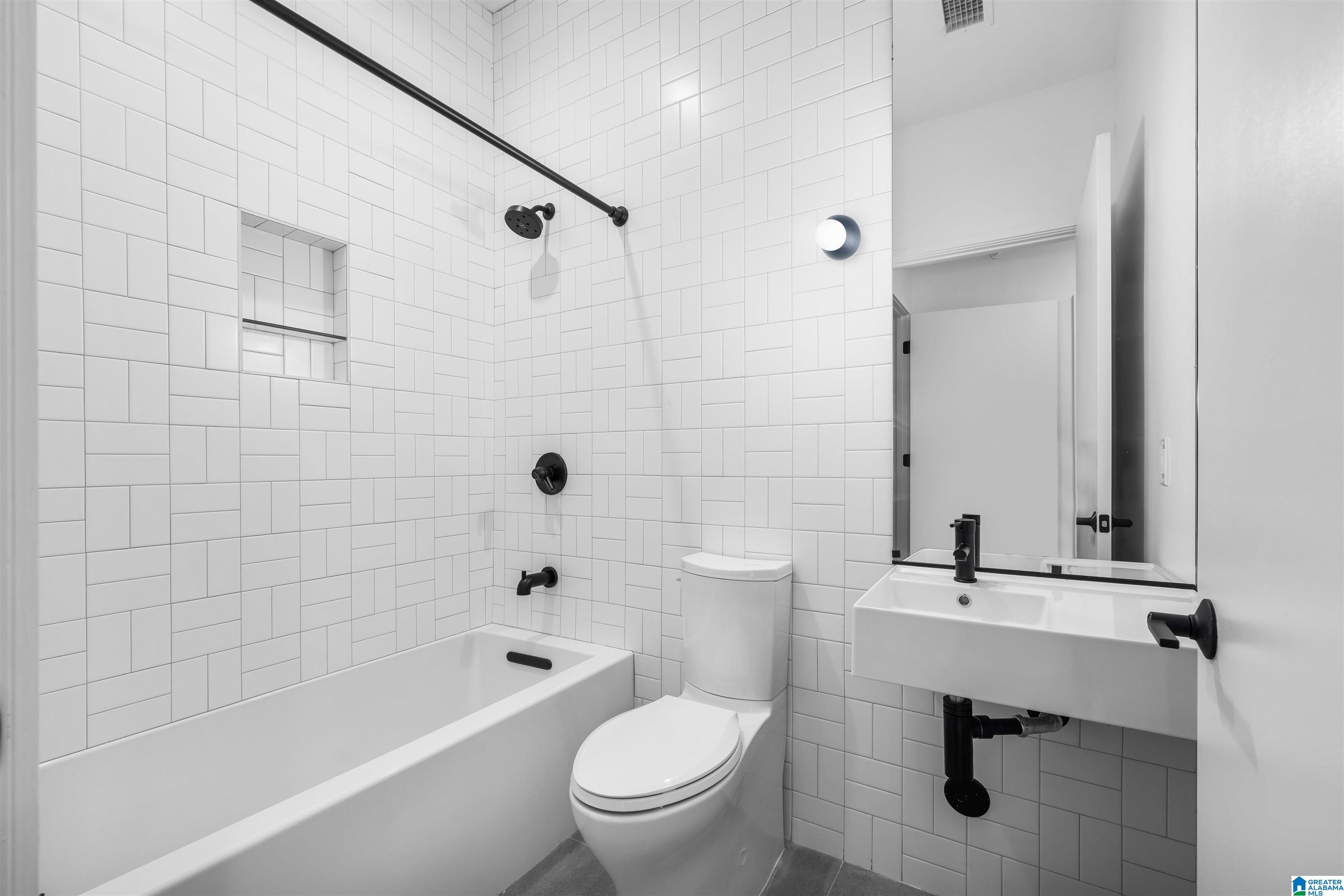 2323 2nd Avenue South, Unit 2D Birmingham, AL 35233 - Photo 16 of 49