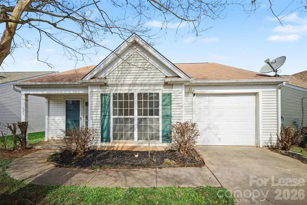 $1,800 | 7523 Double Springs Court, Charlotte, NC 28262