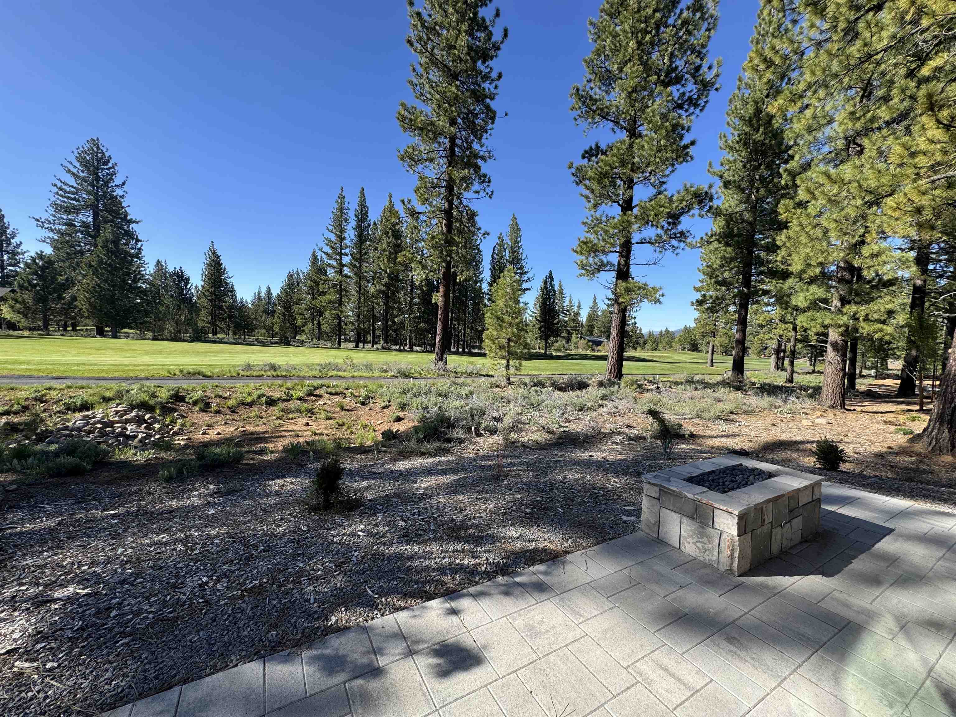 10269 Modane Place Truckee, CA 96161 - Photo 12 of 25