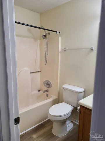 $995 | 501 East Burgess Road, Unit H5, Pensacola, FL 32504