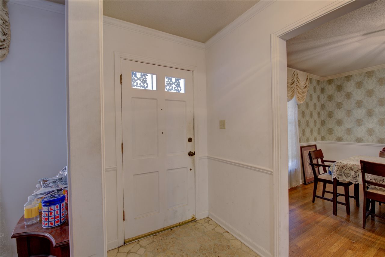 2278 Ridgeland Street Memphis, TN 38119 - Photo 3 of 24 Gallery Image 3