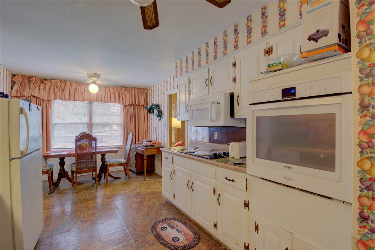 2278 Ridgeland Street Memphis, TN 38119 - Photo 7 of 24 Gallery Image 7