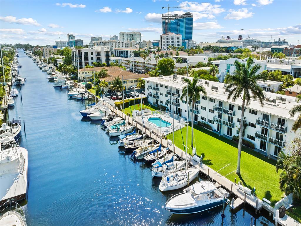 1475 Southeast 15th Street, Unit 311 Fort Lauderdale, FL 33316 - Photo 2 of 19 a view of a city