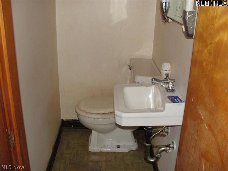 559 Tallmadge Road Kent, OH 44240 - Photo 10 of 13 Gallery Image 10