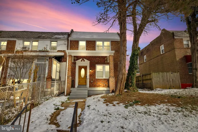 a front view of a building