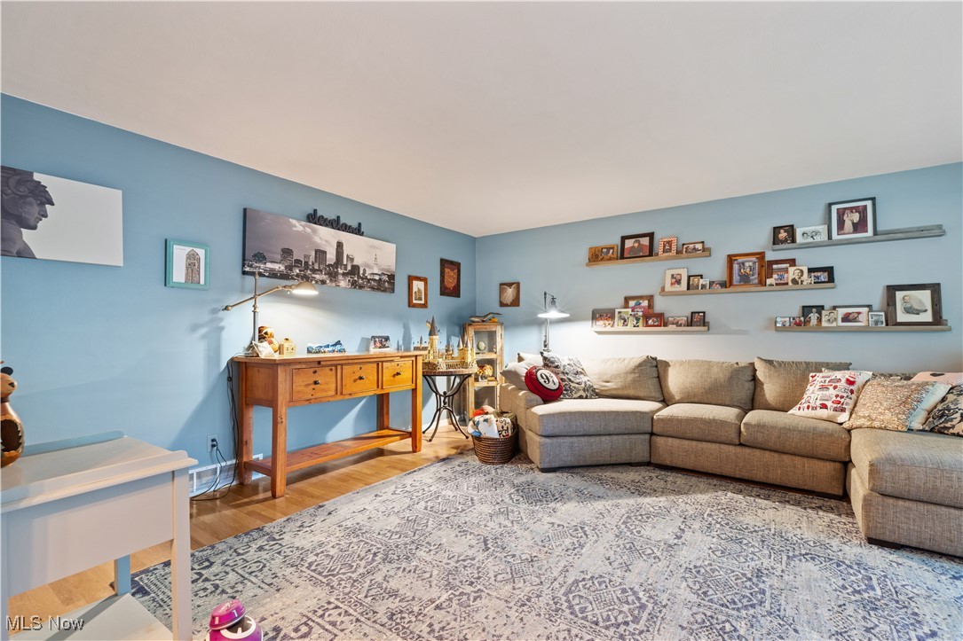 5520 Longbrook Road Lorain, OH 44053 - Photo 25 of 50 Gallery Image 25