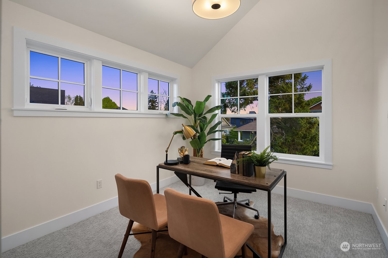 706 North 76th Street Seattle, WA 98103 - Photo 25 of 38 a dining room with furniture and window