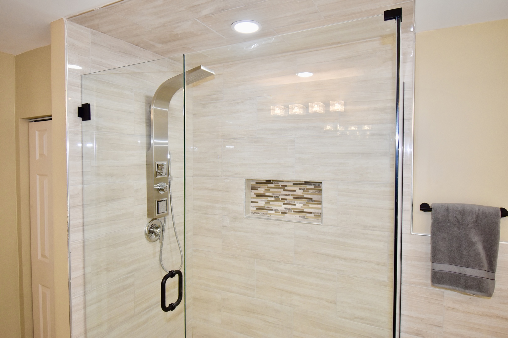 1700 Gideon Avenue Zion, IL 60099 - Photo 14 of 23