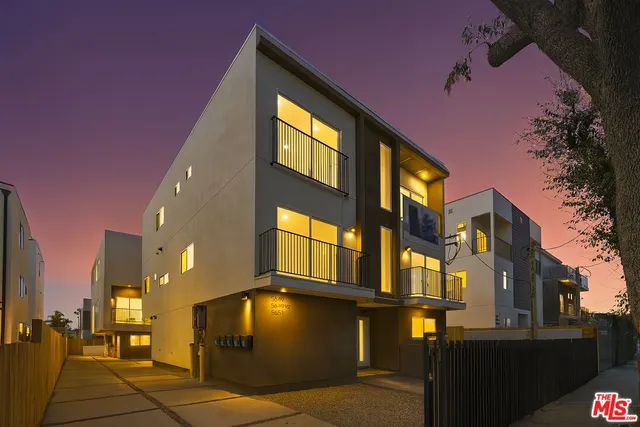 $3,995,000 | 5651 Case Avenue, North Hollywood, CA 91601