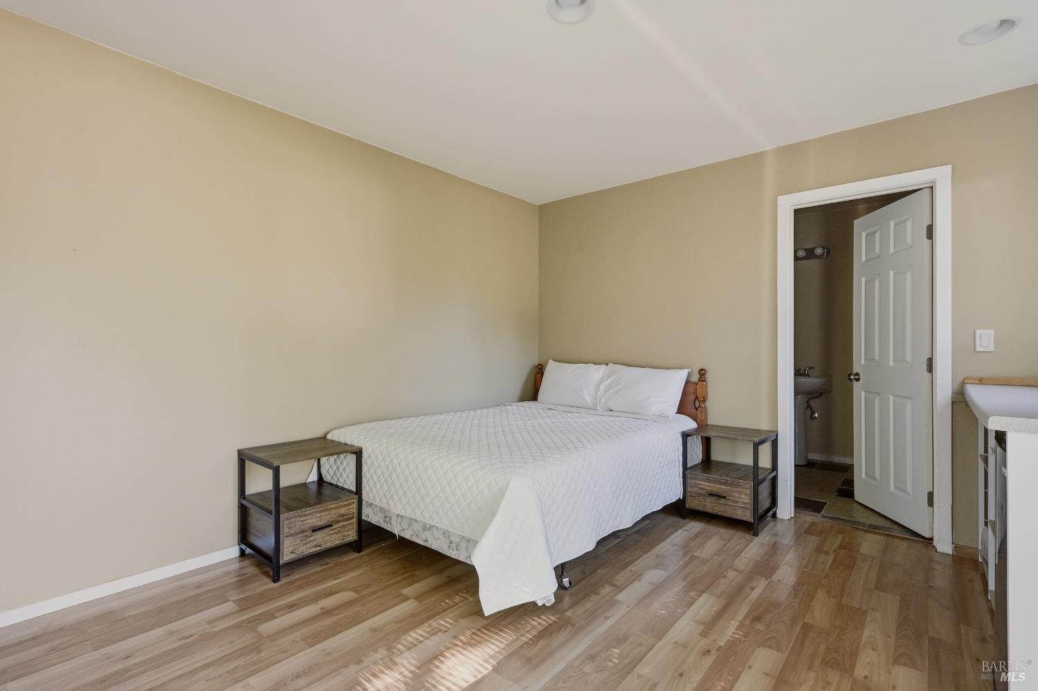 8174 Whited Road Sebastopol, CA 95472 - Photo 44 of 52