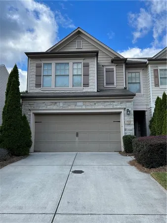 $2,400 | 665 Township Circle, Alpharetta, GA 30004