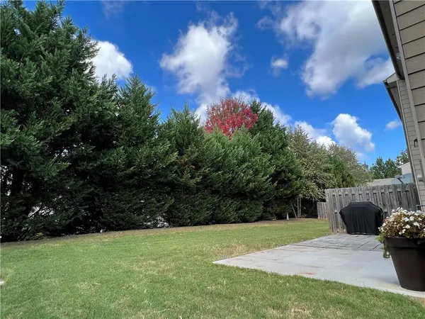 $2,400 | 665 Township Circle, Alpharetta, GA 30004