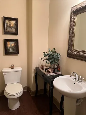 $2,400 | 665 Township Circle, Alpharetta, GA 30004