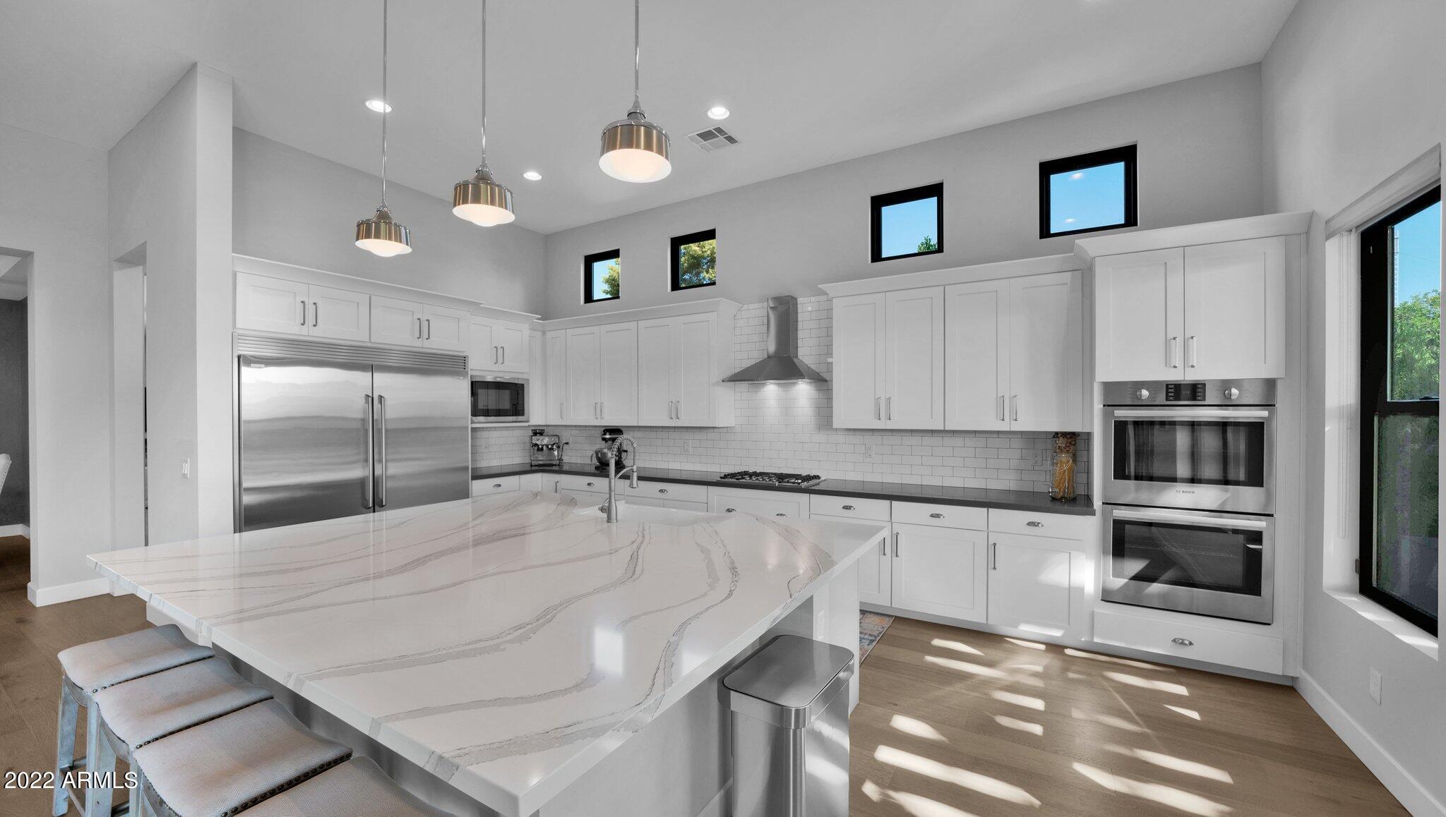 8723 North 9th Avenue Phoenix, AZ 85021 - Photo 29 of 39 Upgraded Stainless Appliances