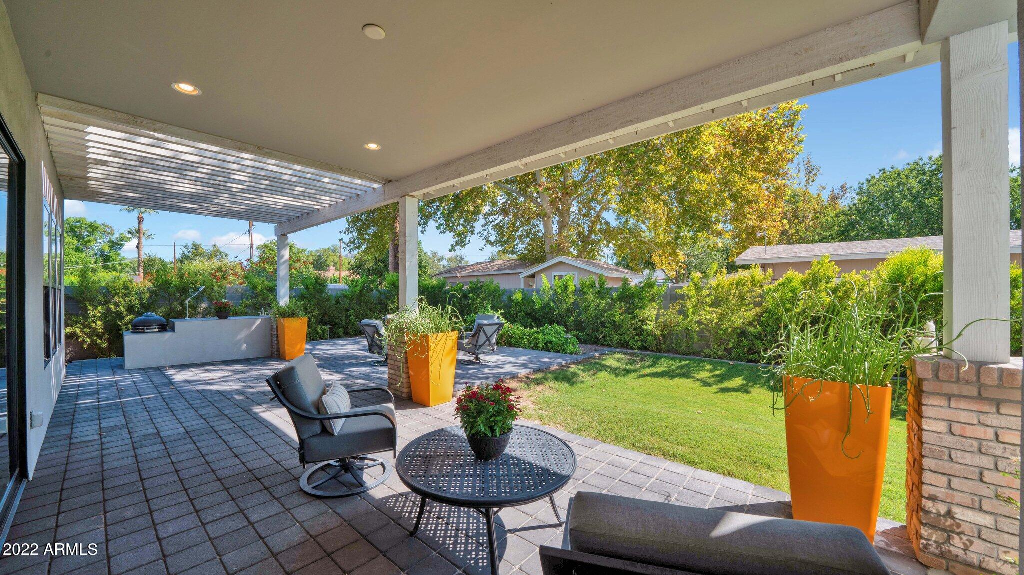 8723 North 9th Avenue Phoenix, AZ 85021 - Photo 6 of 39 Beautiful Covered Patio and Pergola