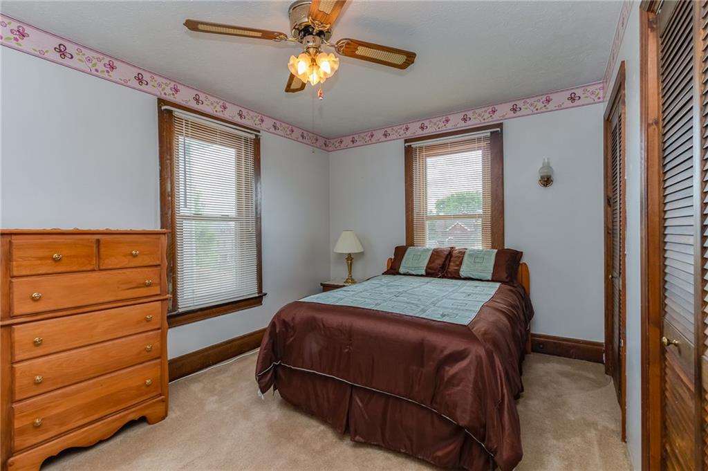 410 Ohio Avenue Rochester, PA 15074 - Photo 14 of 23 2nd Bedroom