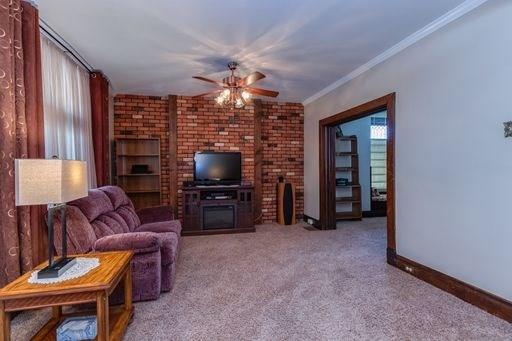 410 Ohio Avenue Rochester, PA 15074 - Photo 10 of 23 Living room.