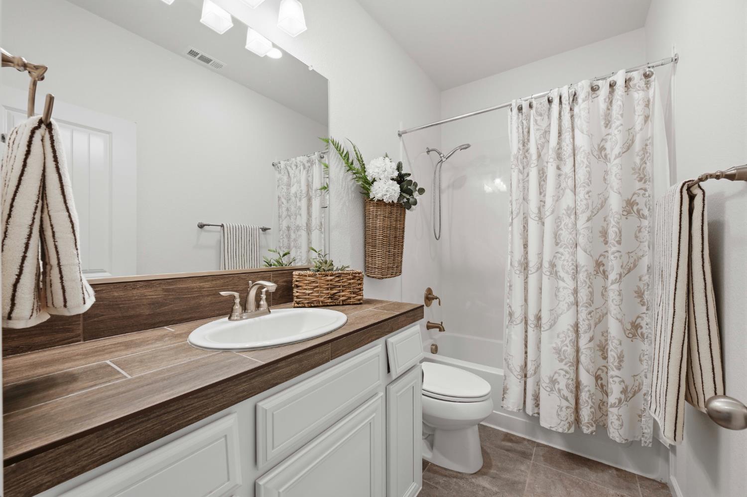 2259 Ranch View Drive Rocklin, CA 95765 - Photo 26 of 54