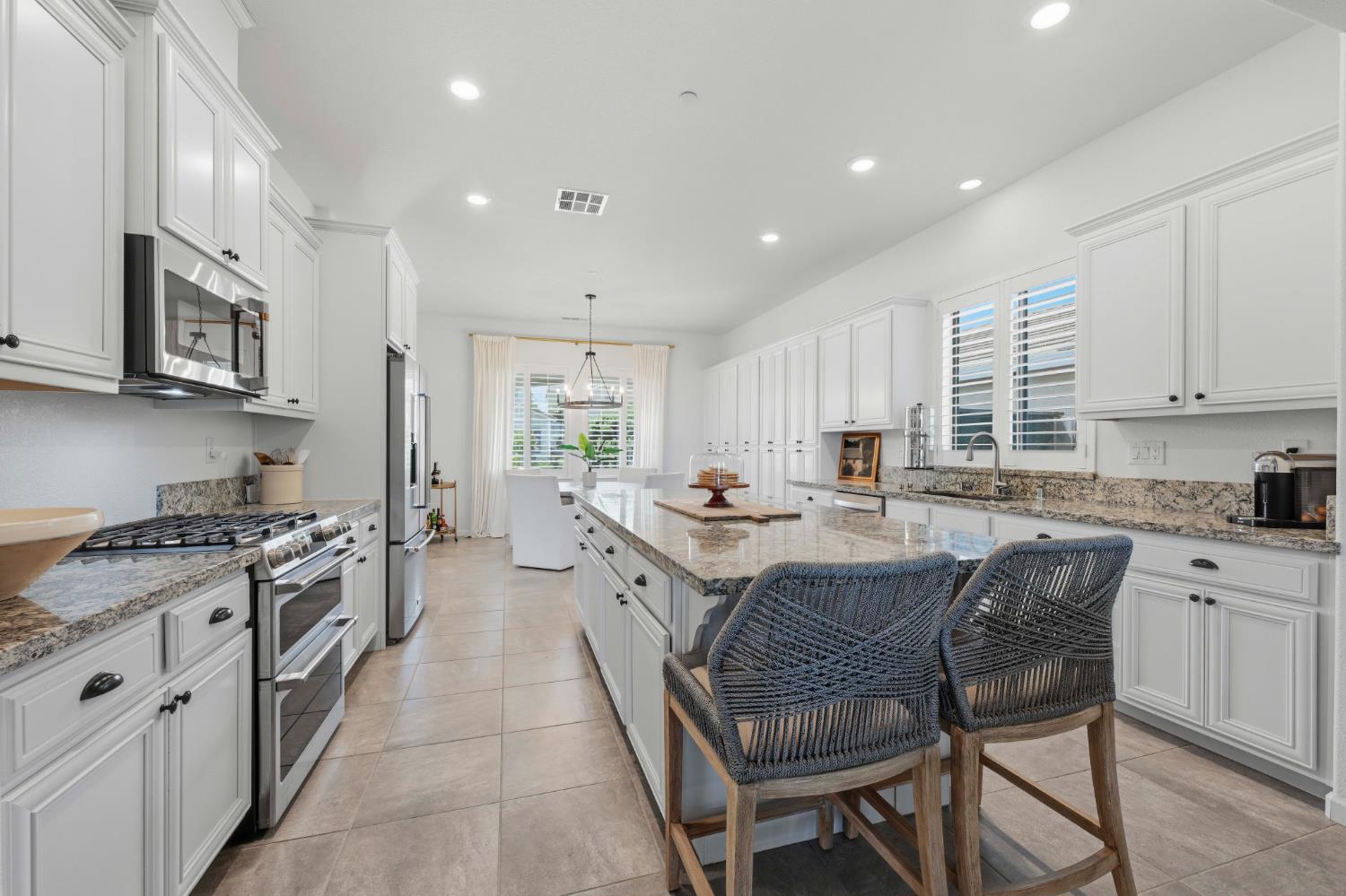 2259 Ranch View Drive Rocklin, CA 95765 - Photo 9 of 54