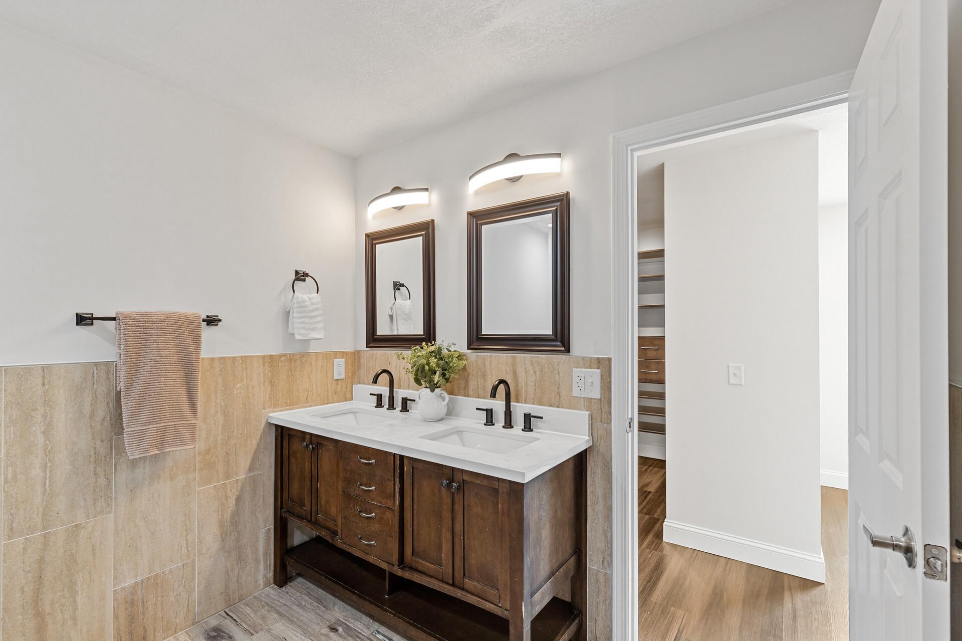 3737 Baker Road Minnetonka, MN 55305 - Photo 22 of 50