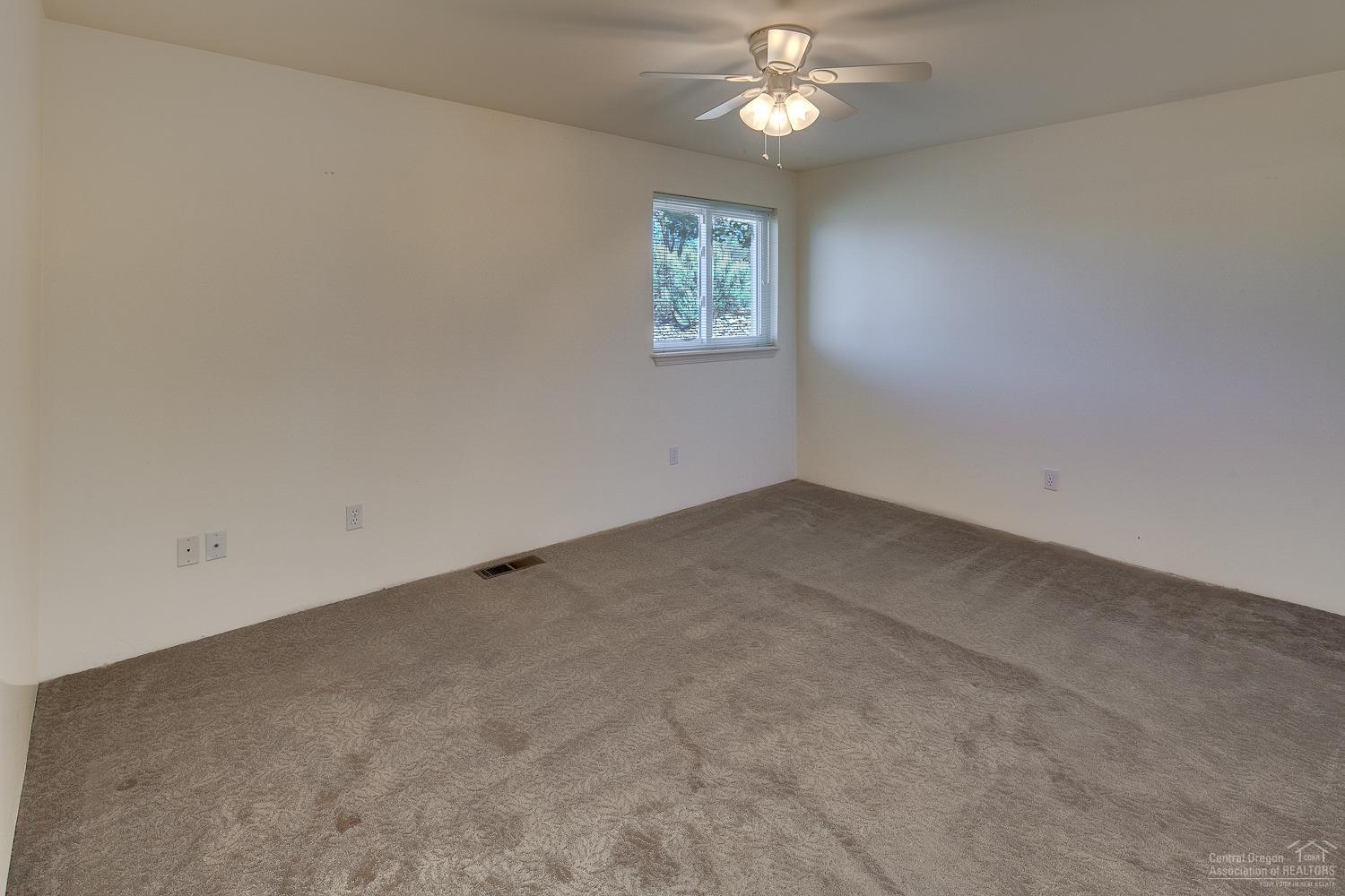3014 Northeast Yellowpine Road Prineville, OR 97754 - Photo 14 of 25 Additional Photo