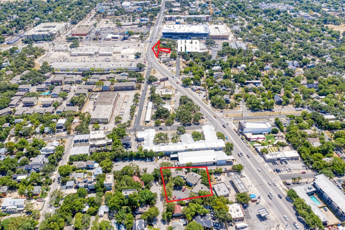 2106 Nickerson Street, Unit 203 Austin, TX 78704 - Photo 37 of 38 a picture of city view