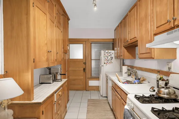 $1,295,000 | 2121 Penn Avenue South, Minneapolis, MN 55405