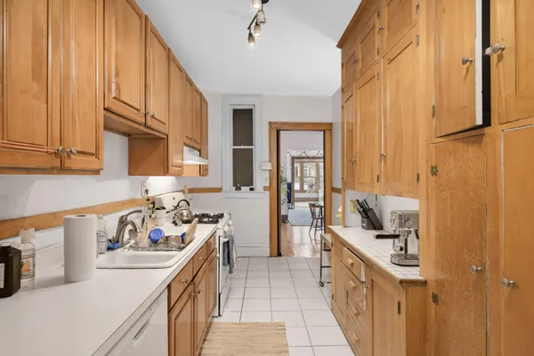 $1,295,000 | 2121 Penn Avenue South, Minneapolis, MN 55405