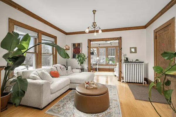 $1,295,000 | 2121 Penn Avenue South, Minneapolis, MN 55405