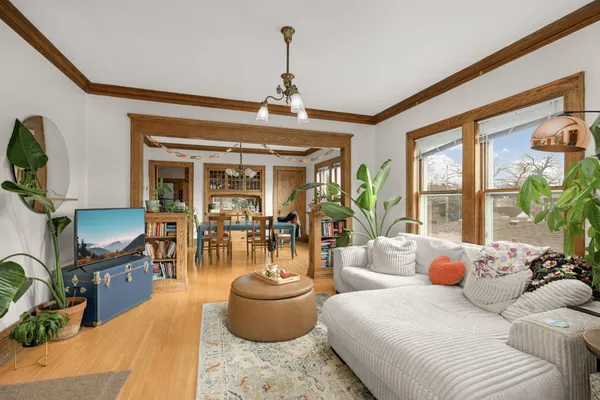$1,295,000 | 2121 Penn Avenue South, Minneapolis, MN 55405