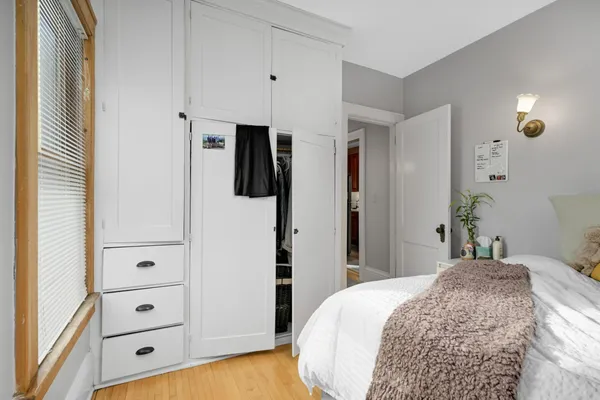 $1,295,000 | 2121 Penn Avenue South, Minneapolis, MN 55405